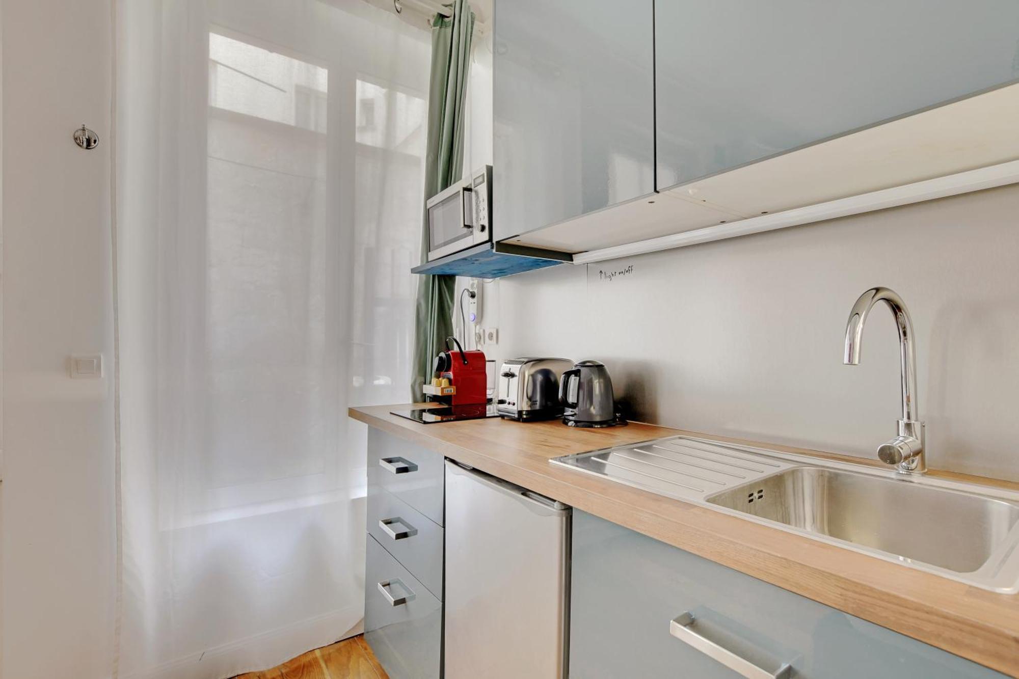 A Sweet Studio In Montparnasse - Boulevard Du Montparnasse Paris Exterior foto